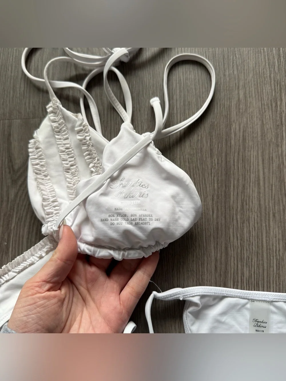 Frankies Bikinis set